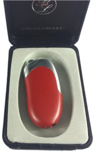 Zapalniczka 7x3 cm czerwona niebieska w pudełku 10x7 cm 30 szt