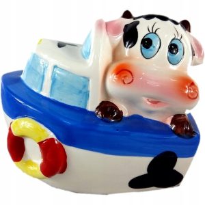 Skarbonka ceramiczna krówka w łodzi 14x13 cm 36 szt